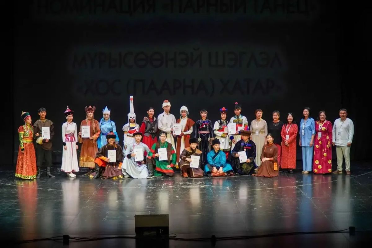 Лучшие танцоры бурятского народного танца впервые определены на «Алтаргане-2026»