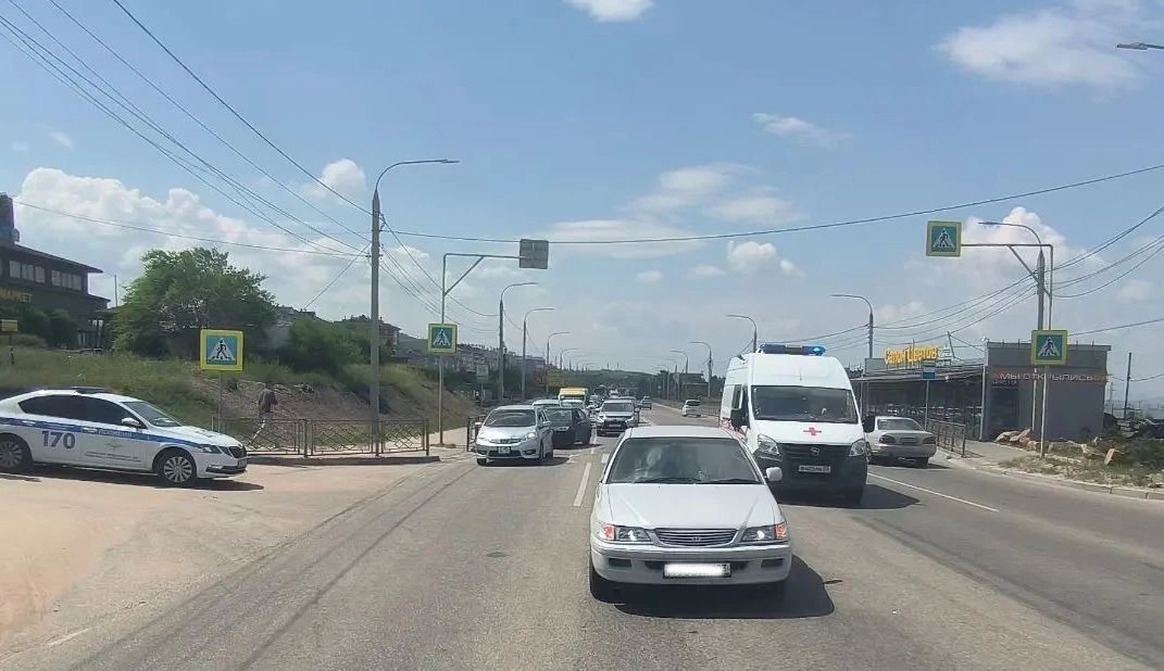 За выходные на дорогах республики инспекторами ДПС выявлено 730 нарушений ПДД, в том числе задержаны и отстранены от права управления транспортным средством 28 водителей, находившиеся за рулем в состоянии алкогольного... За выходные на дорогах республики инспекторами ДПС выявлено 730 нарушений ПДД, в том числе задержаны и отстранены от права управления транспортным средством 28 водителей, находившиеся за рулем в состоянии алкогольного...