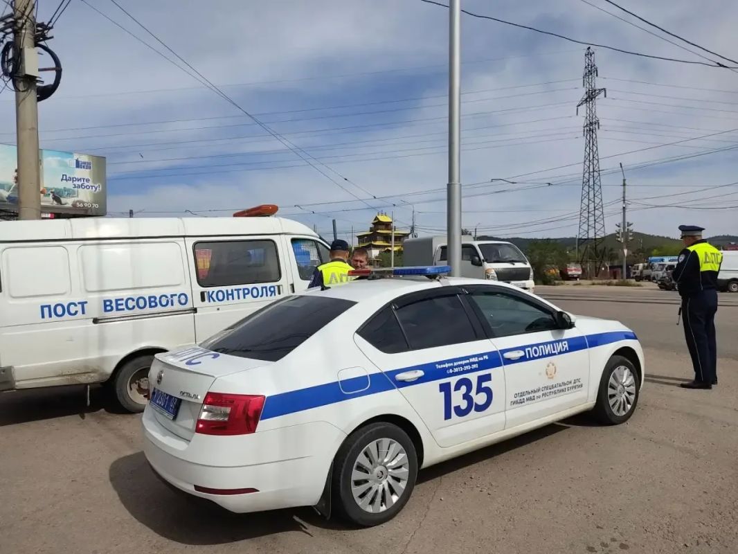 На въездах в Улан-Удэ устанавливают «умные» весы для фур: дороги защитят от перегруза На въездах в Улан-Удэ устанавливают «умные» весы для фур: дороги защитят от перегруза