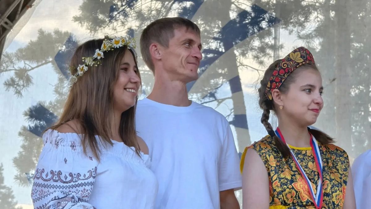 На «Параде счастливых семей» выбрали самую большую семью На «Параде счастливых семей» выбрали самую большую семью