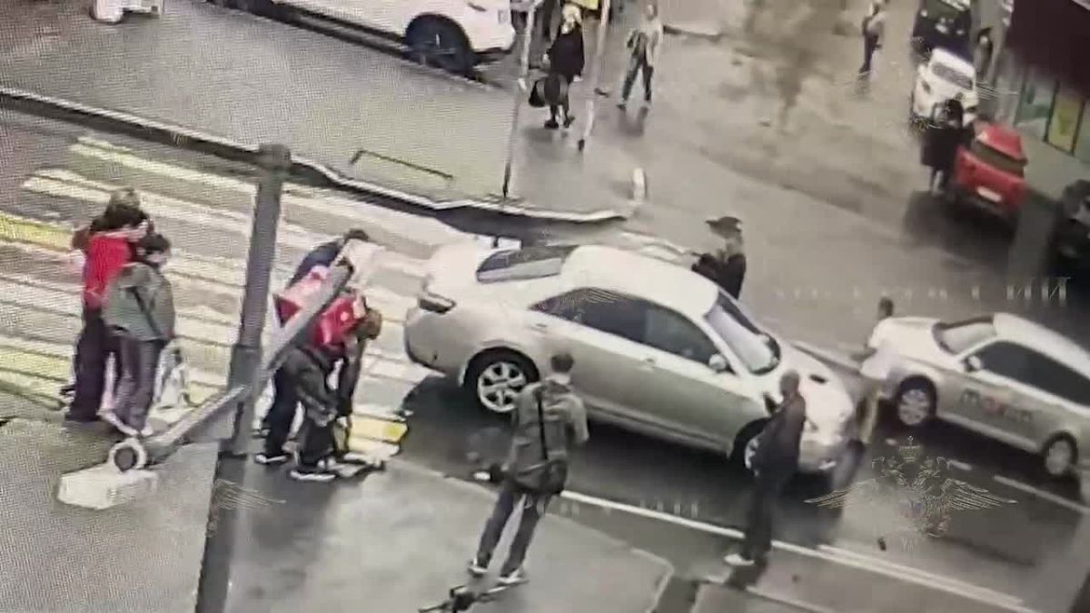 В Иркутске задержали водителя, сбившего двух школьников и скрывшегося с места ДТП (пресс-служба МВД России)