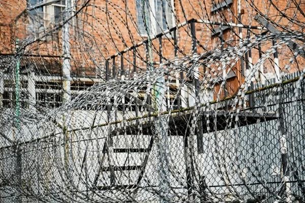 Житель Бурятии отправился в колонию за оправдание терроризма в кафе