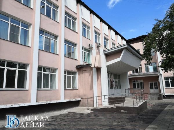 В Улан-Удэ избившему гинеколога мужчине запретили вход в поликлинику