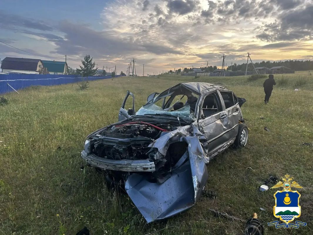 Водитель BMW и 17-летняя пассажирка погибли в ДТП в Бурятии Водитель BMW и 17-летняя пассажирка погибли в ДТП в Бурятии