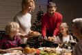 Ажиотаж на новогодних закупках: сколько стоят любимые блюда?