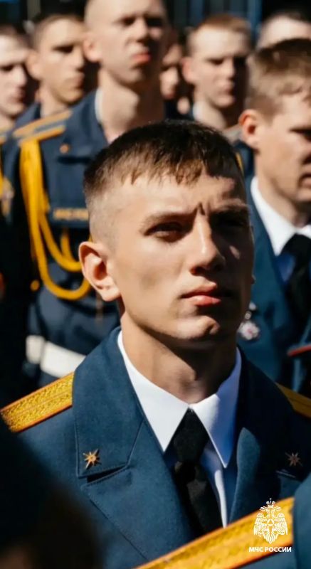 Молодые офицеры пополнили ряды спасателей Молодые офицеры пополнили ряды спасателей