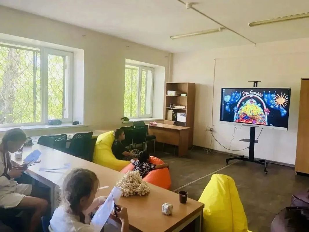 В УланУдэ работают бесплатные детские кинозалы В УланУдэ работают бесплатные детские кинозалы
