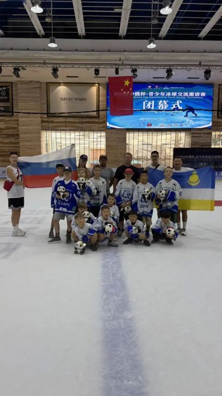 Команда IceБарс впервые на международной арене! Команда IceБарс впервые на международной арене!
