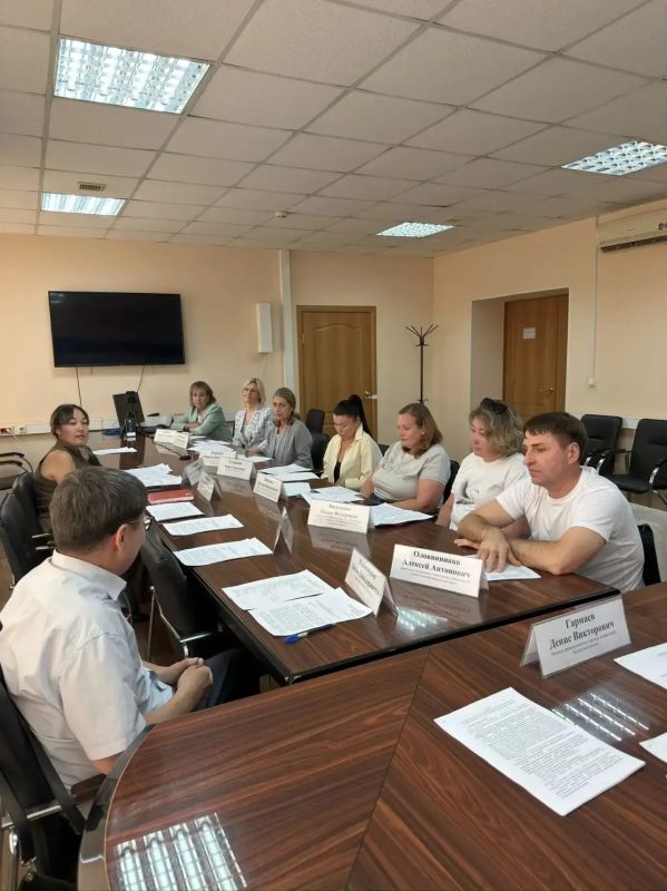 В Министерстве промышленности, торговли и инвестиций Бурятии состоялось заседание Общественного совета В Министерстве промышленности, торговли и инвестиций Бурятии состоялось заседание Общественного совета