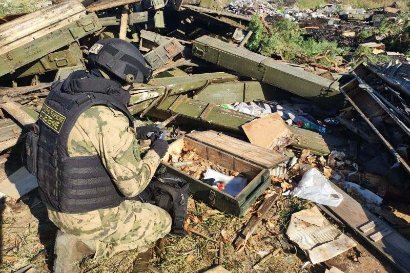 На пустыре под Улан-Удэ нашли два боевых снаряда На пустыре под Улан-Удэ нашли два боевых снаряда