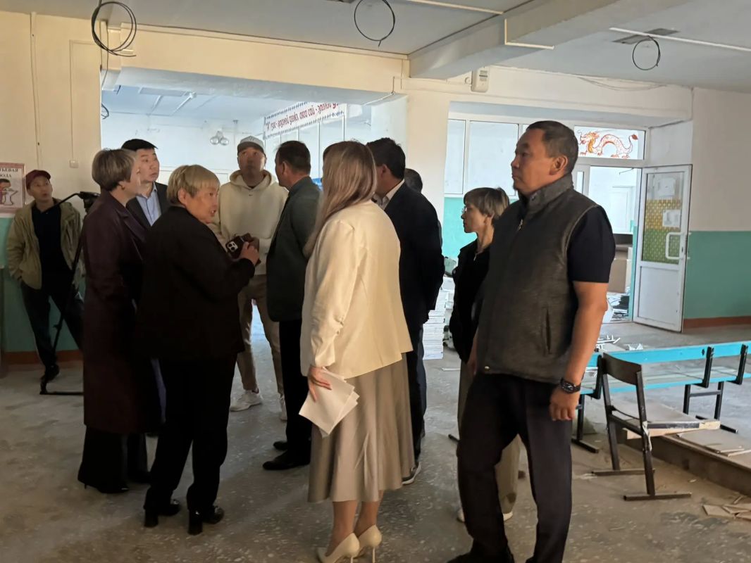 Сегодня состоялось выездное рабочее совещание Комитета Народного Хурала по социальной политике под руководством Игоря Марковца Сегодня состоялось выездное рабочее совещание Комитета Народного Хурала по социальной политике под руководством Игоря Марковца