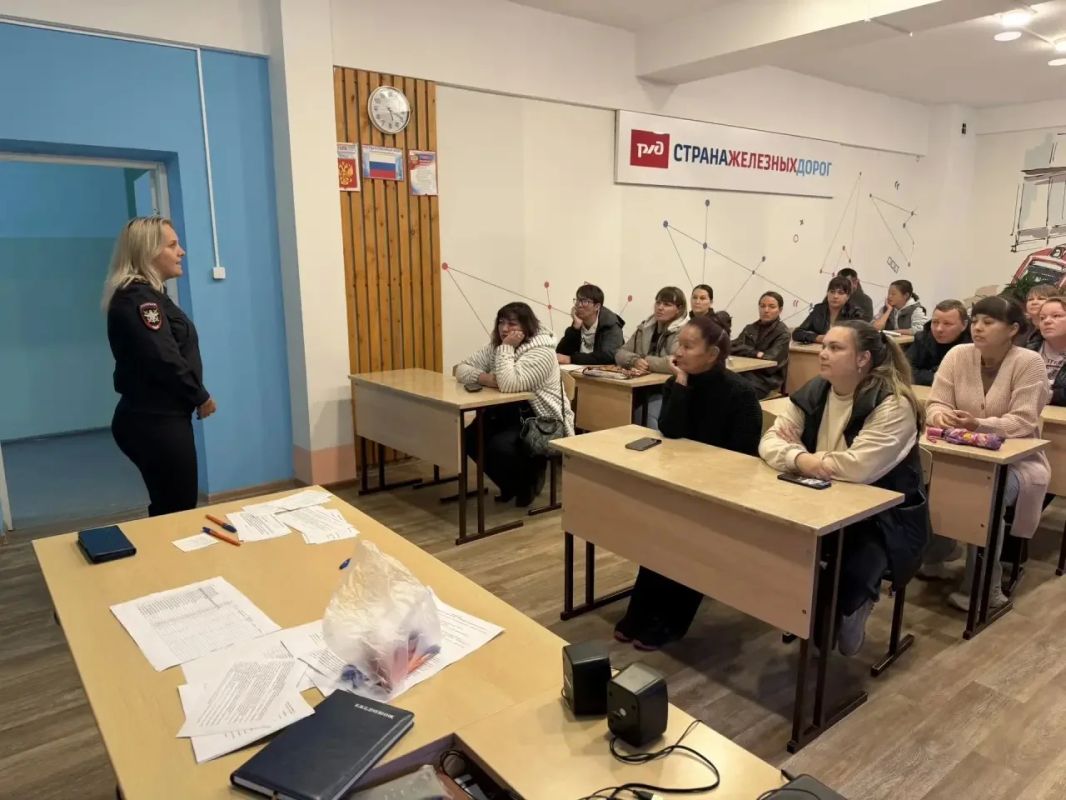 Транспортные полицейские Прибайкалья проводят комплексные профилактические мероприятия для подростков и их родителей