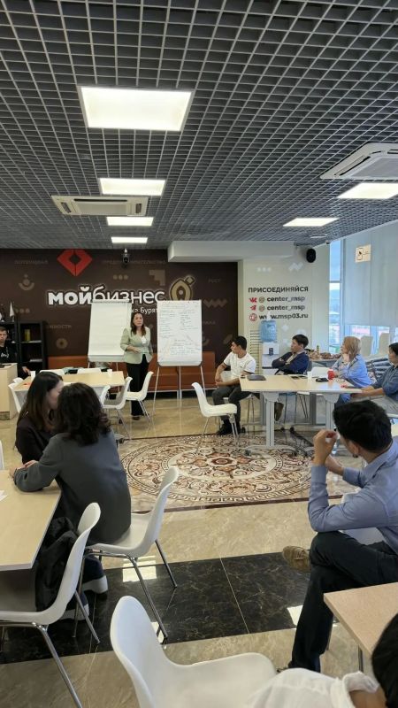 Проектно-стратегическая сессия «Спутник» прошла в Улан-Удэ в рамках I Дальневосточного форума технологического предпринимательства Проектно-стратегическая сессия «Спутник» прошла в Улан-Удэ в рамках I Дальневосточного форума технологического предпринимательства