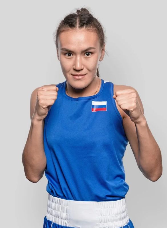 Трое спортсменов из Бурятии выступят на чемпионате Европы по боксу Трое спортсменов из Бурятии выступят на чемпионате Европы по боксу