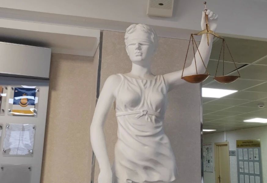 В Иркутске будут судить юриста - драчуна
