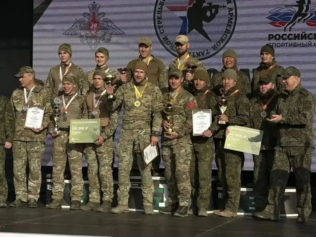 Бурятские спортсмены взяли три серебряные награды на чемпионате Вооружённых сил России Бурятские спортсмены взяли три серебряные награды на чемпионате Вооружённых сил России